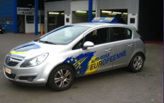 voiture de l'auto-école européenne